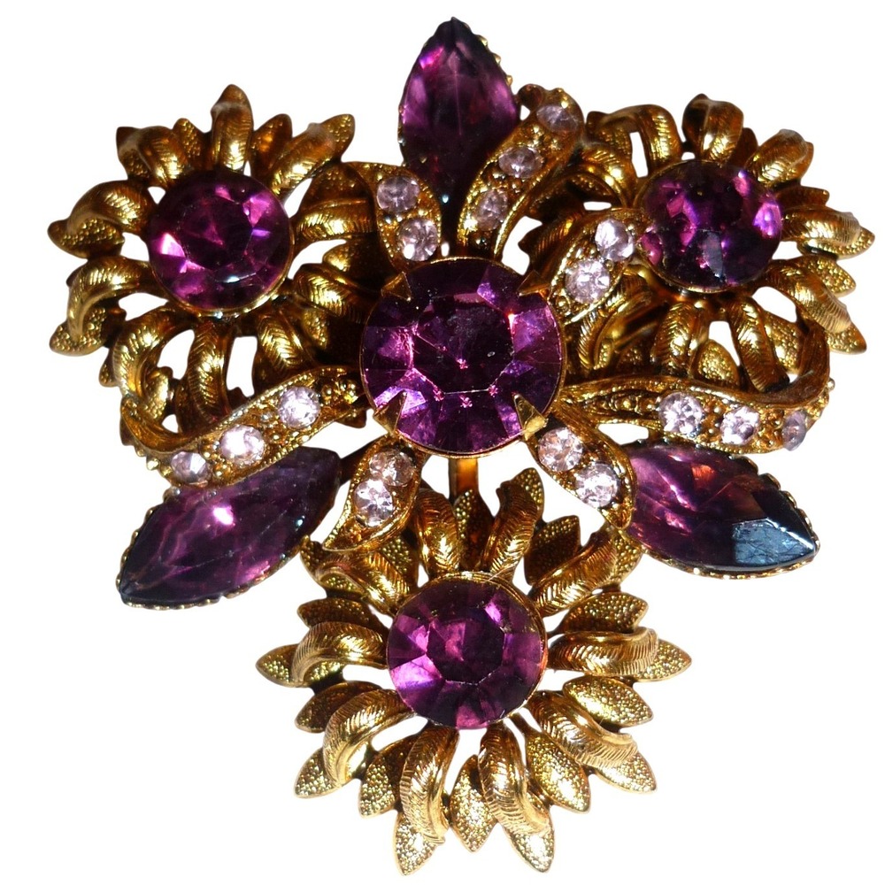 Vintage Gold Tone Purple Rhinestone Floral Cluster Brooch Statement Pin 2.25in
